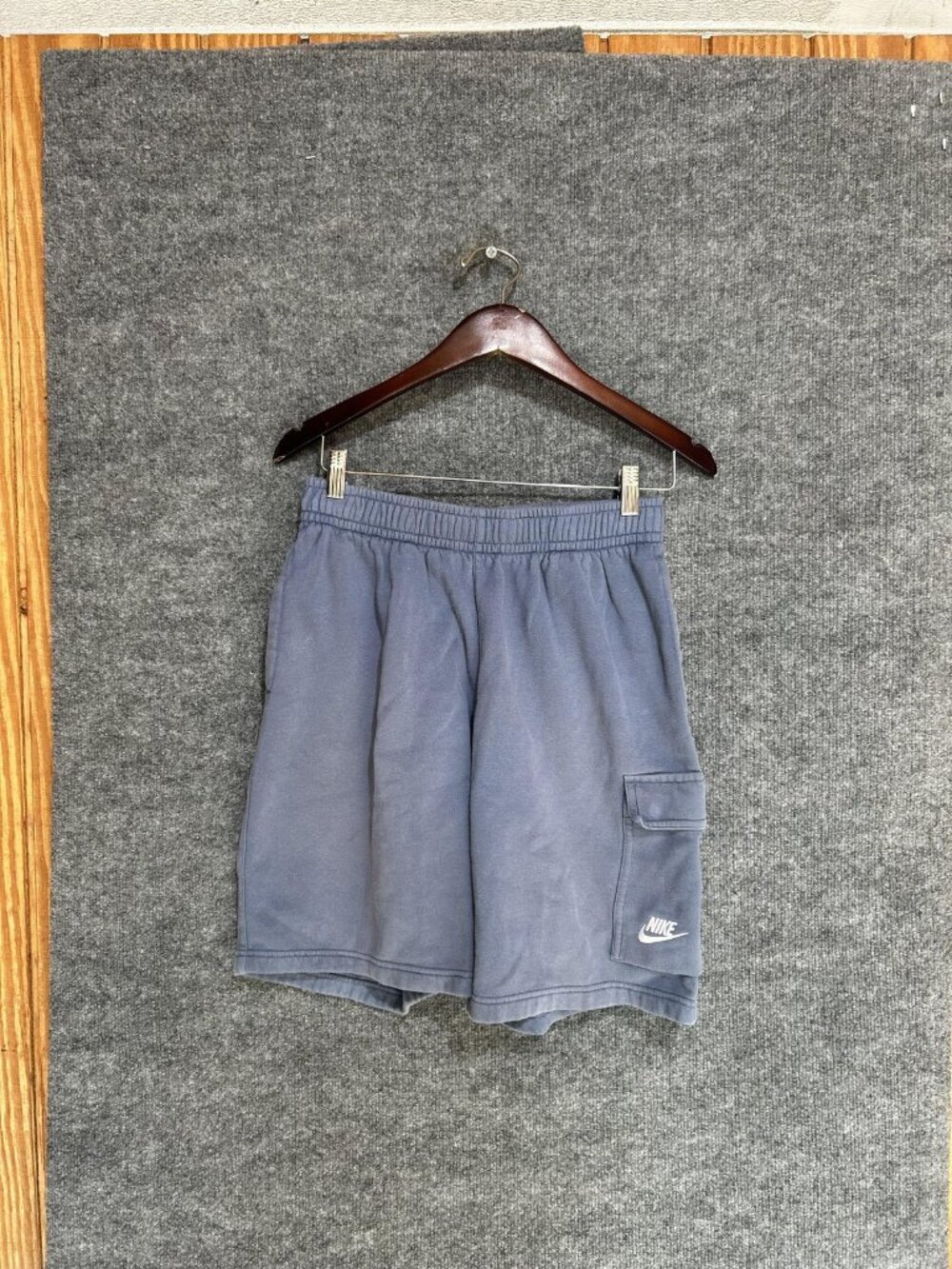Nike Sweat Shorts Mens Small Blue Fleece Cargo Pocket Drawstring Gym Athletic